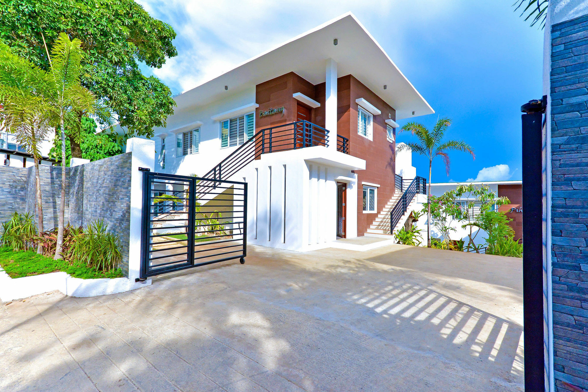 One Hagdan Villas Yapak Exterior foto