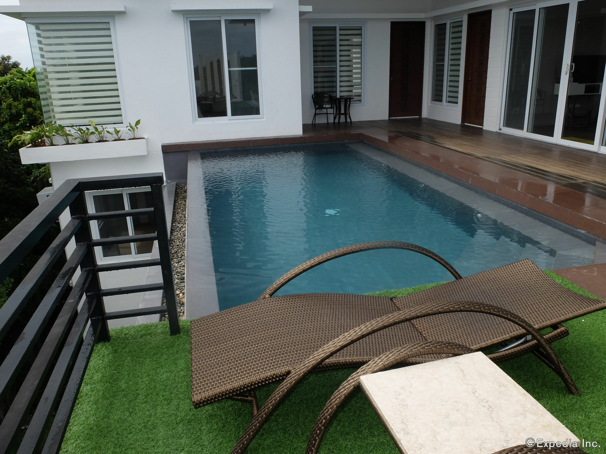 One Hagdan Villas Yapak Exterior foto